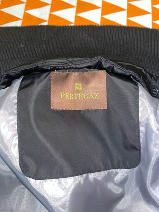 Cazadora acolchada negra hombre