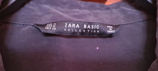 Camisa negra con brillos Zara