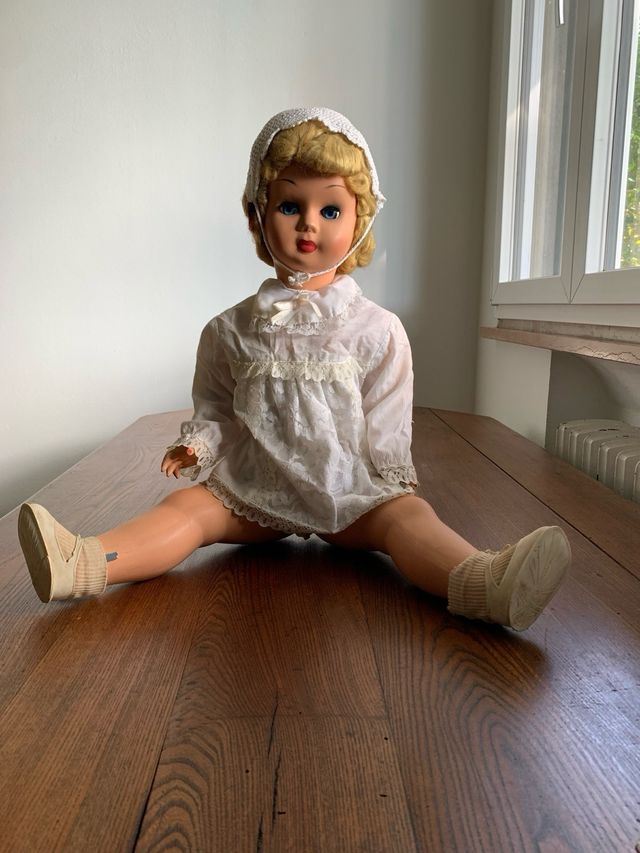 Bambola grande dell’800 “fatta a mano”