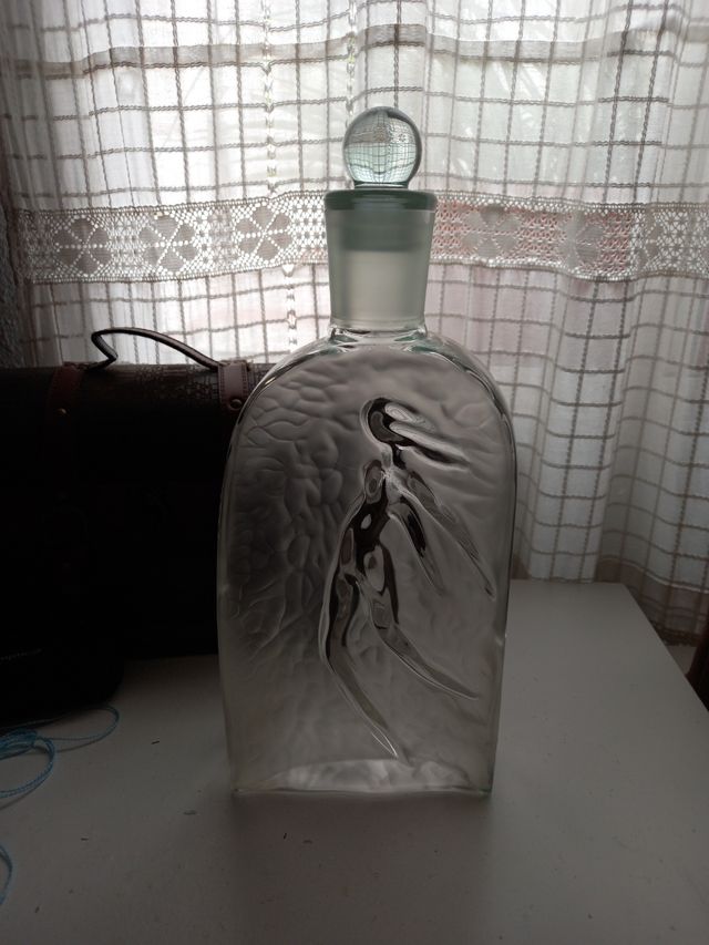 Ficticio de perfume Rochas  cristal grabado