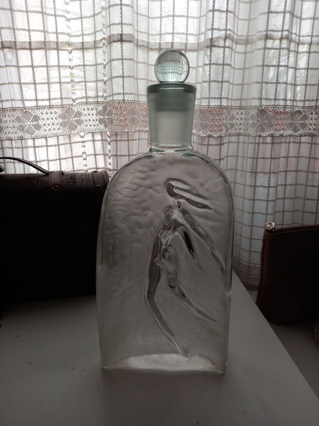 Ficticio de perfume Rochas  cristal grabado