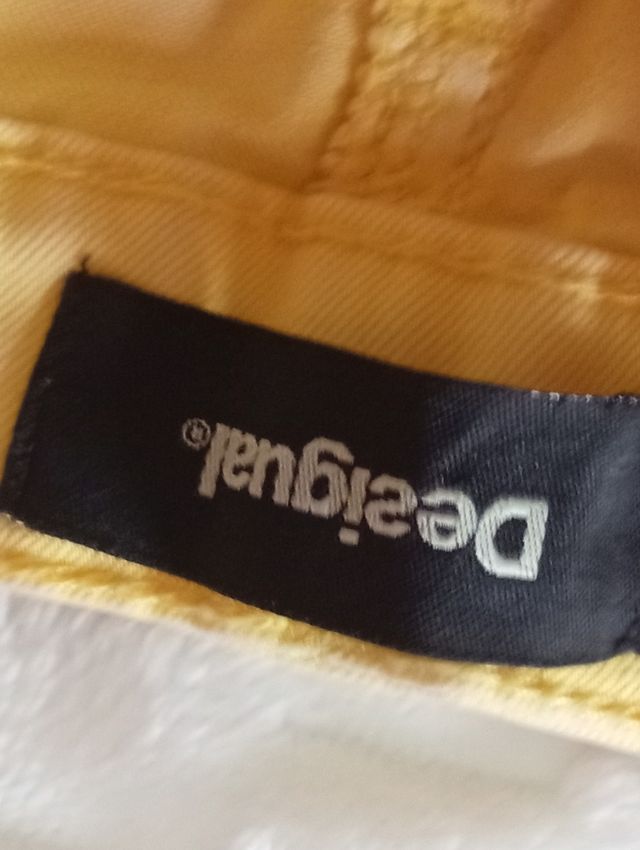 2 Vaqueros Desigual - Rosa y Amarillo