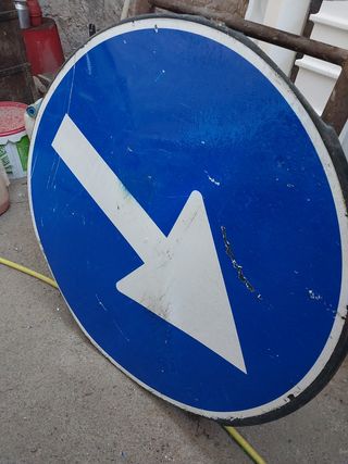 Segnaletica stradale 90cm