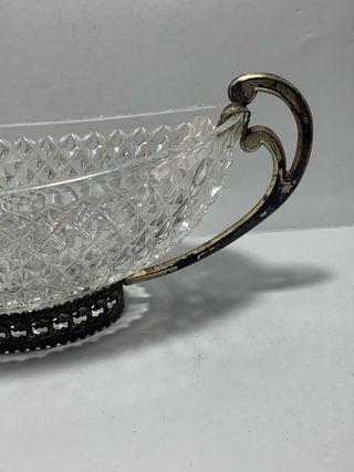 Centrotavola in metallo argentato e cristal