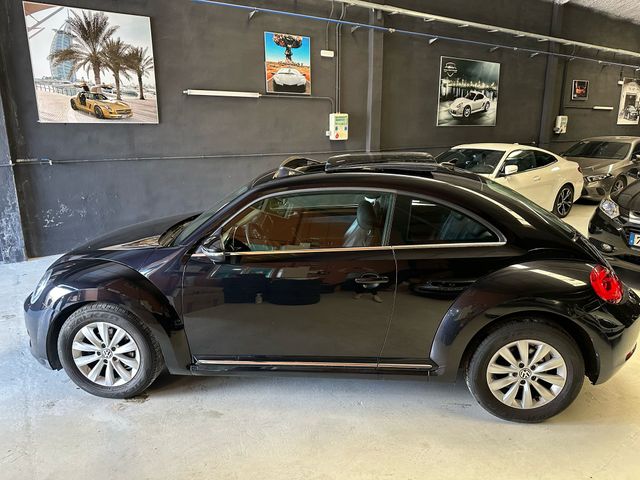 Volkswagen Beetle 2012