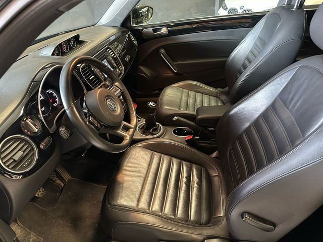 Volkswagen Beetle 2012