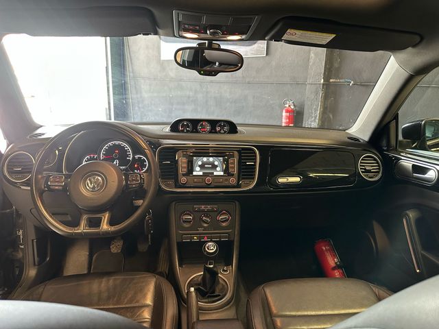 Volkswagen Beetle 2012