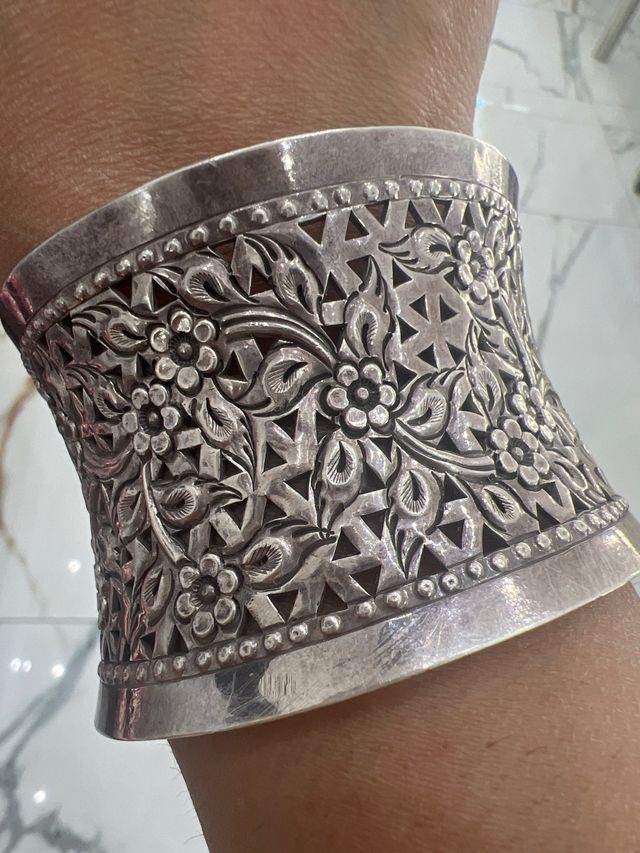 Brazalete de plata