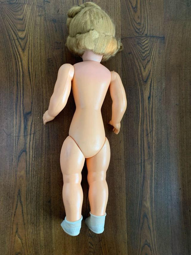 Grande bambola dell’1800 “fatta a mano”