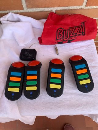 Buzz! Quiz TV - 4 mandos