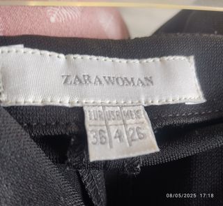 Pantalón sin cinturilla y finitos
