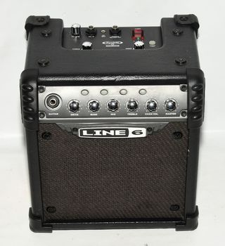 AMPLIFICADOR GUITARRA LINE 6 SPIDER