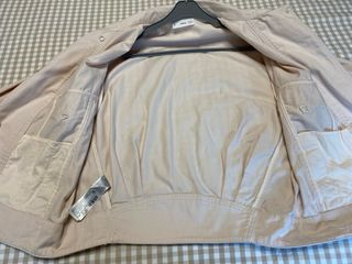 Chaqueta MANGO beige primavera rosa palo