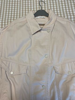Chaqueta MANGO beige primavera rosa palo