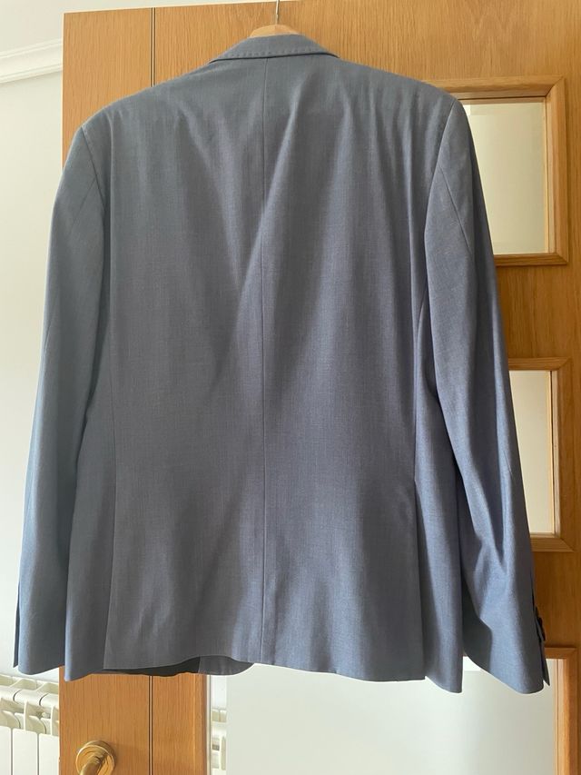 Americana gris hombre