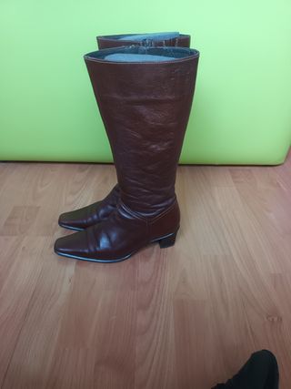 Botas Marrón Piel - Tacón