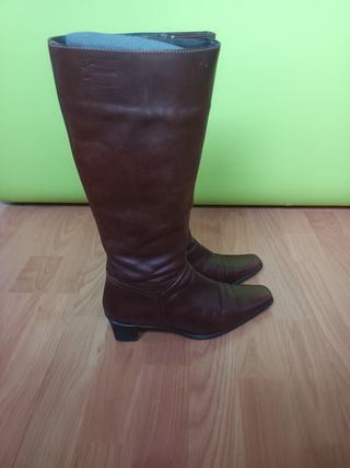 Botas Marrón Piel - Tacón