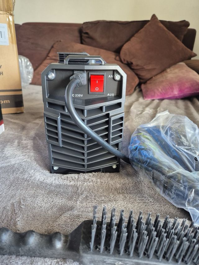 Soldadora ARC 200K + Mascara H600B