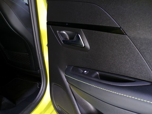 Peugeot e-208 GT ELECTRICO 50KWh 2024