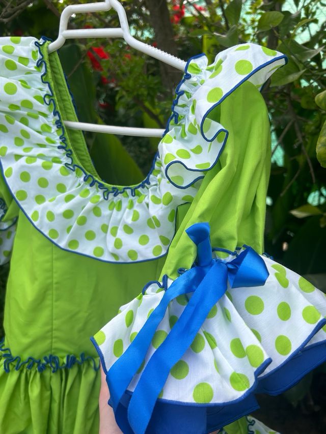 Traje de flamenca de niña
