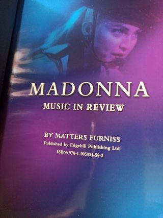 Madonna Music In Review - DVD + Libro