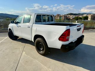 Toyota Hilux 2021