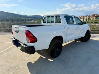 Toyota Hilux 2021