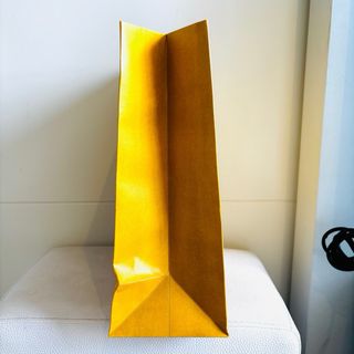 Bolsa Fendi amarilla 32x34x14cm