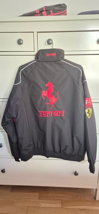 Chaqueta Ferrari bomber negra