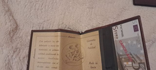 Cartera en piel nueva preciosa