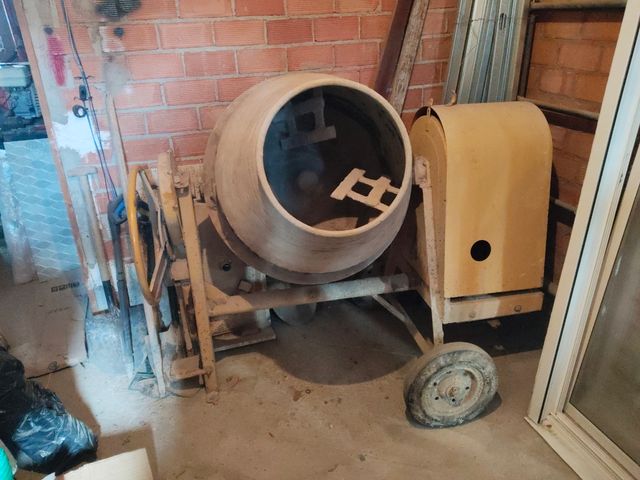 Hormigonera de construcción torgar