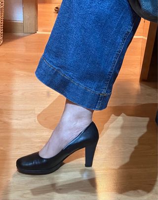 Tacones salon T38 negros