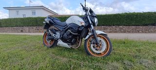 Suzuki Gsr 600