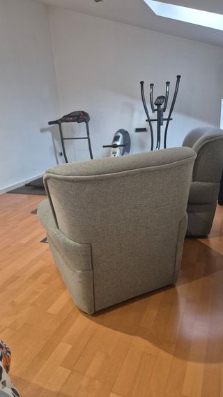 2 sillones grises