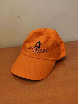 Gorra naranja Aqualeon Costa Daurada