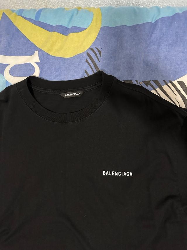 Camiseta Balenciaga Oversize 