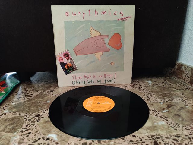 Vinilo Eurythmics - There must be an Angel
