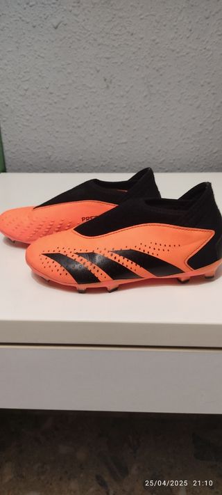 Botas fútbol Adidas Predator Niño
