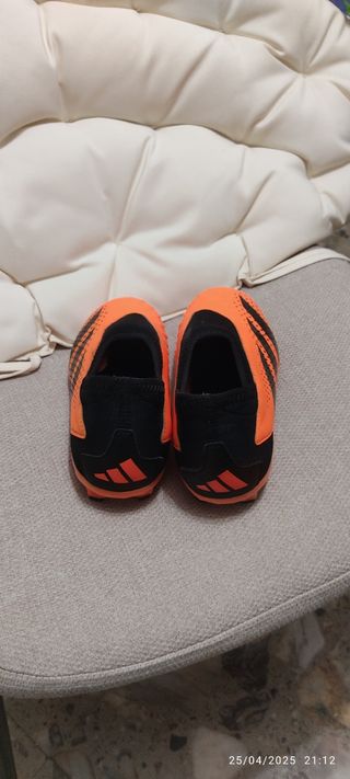 Botas fútbol Adidas Predator Niño