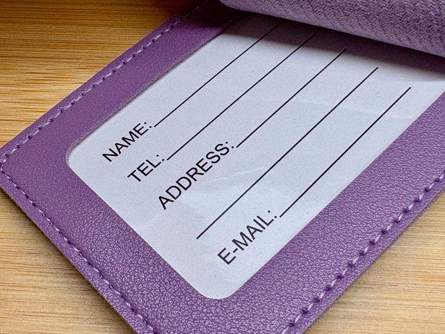 Etichetta porta nome per bagagli da viaggio in similpelle viola