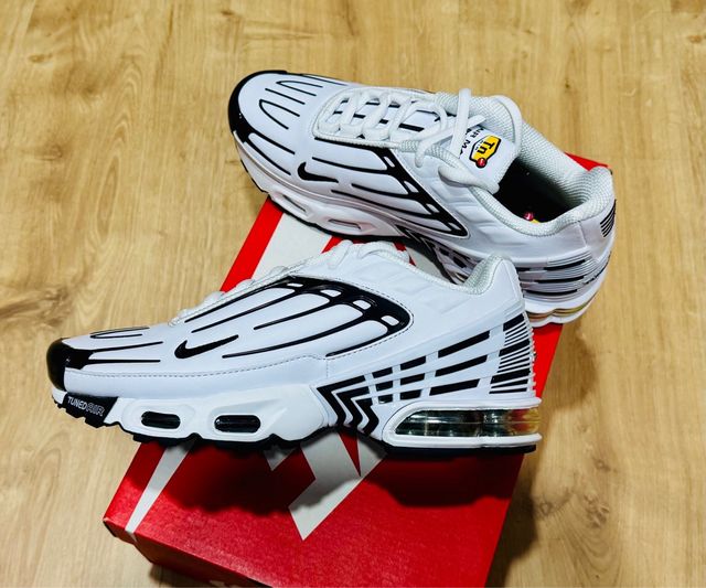 Brand New. Nike A M P LTR size 37.5 leather New