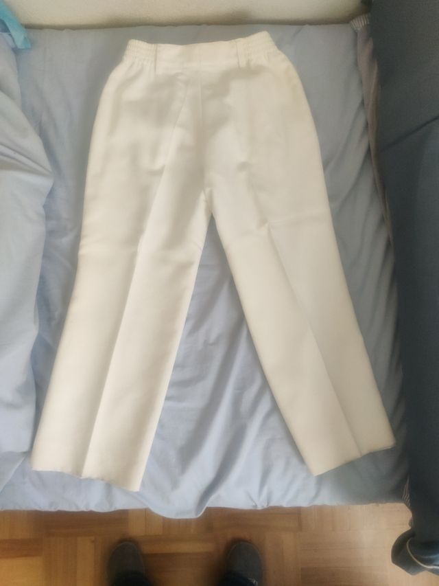 Traje comunión talla 10
Una puesta