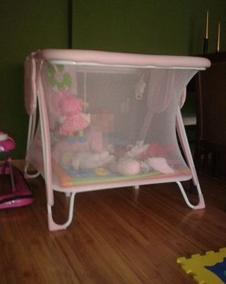 Parque infantil plegable rosa