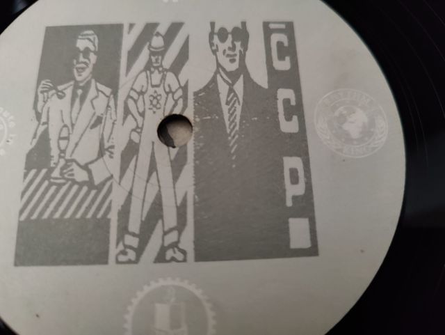 Vinilo CCP - A Solution