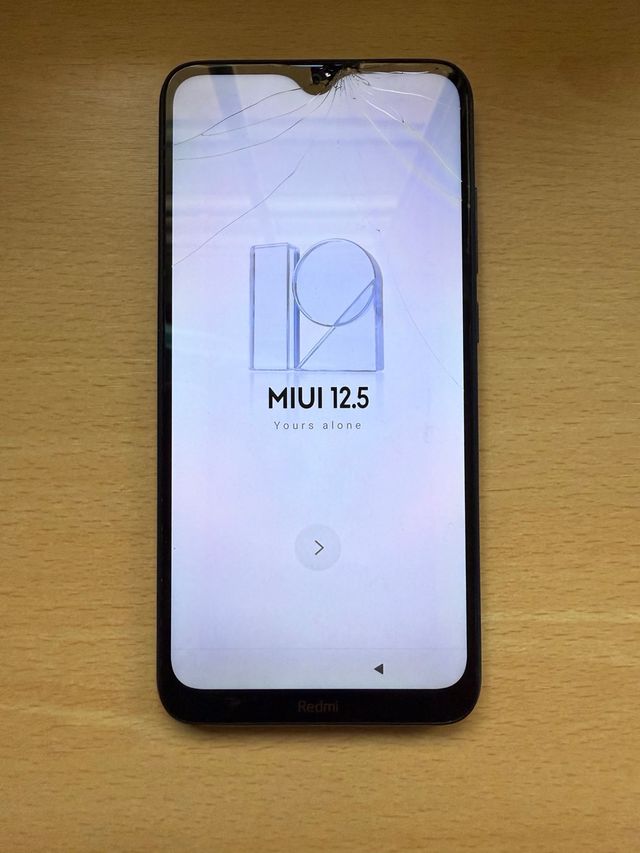 Vendo Redmi 8 con 64 GB de almacenamiento 