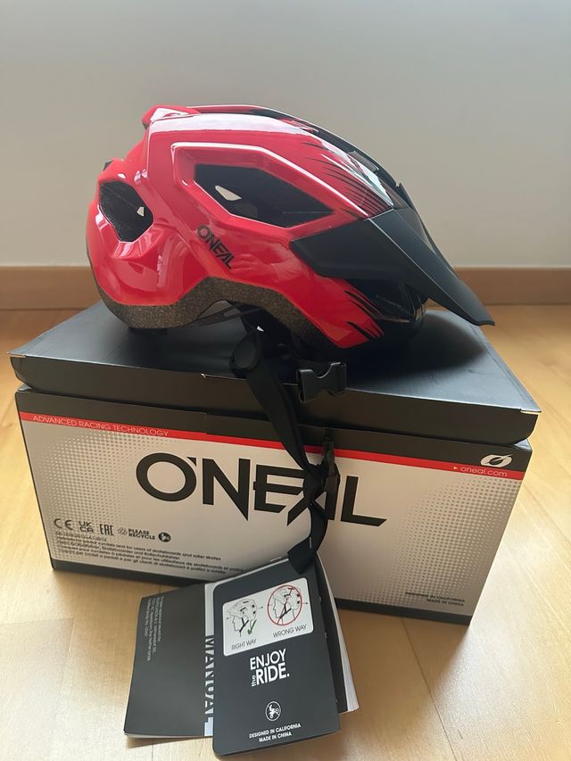 Casco ONeal Matrix V.23 Rojo/Negro L/XL 58-61cm