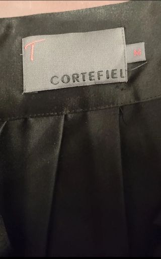 Falda negra Cortefiel