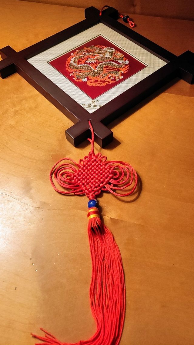 Cuadro bordado dragón chino seda - A ESTRENAR 