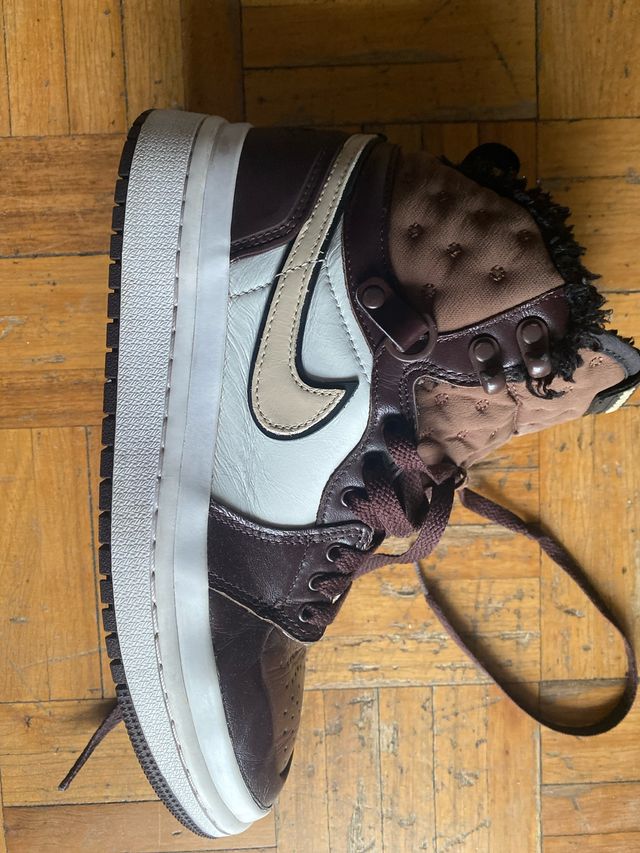 Nike Air Jordan acclimate mujer