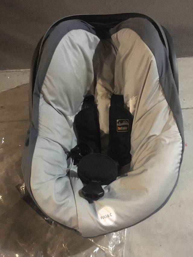 Besafe izi go x1 sofix base